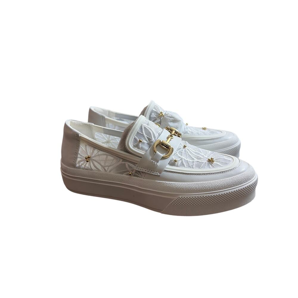 J/Slides Georgy White Leather and Lace Loafers Sz 5.5 NEW